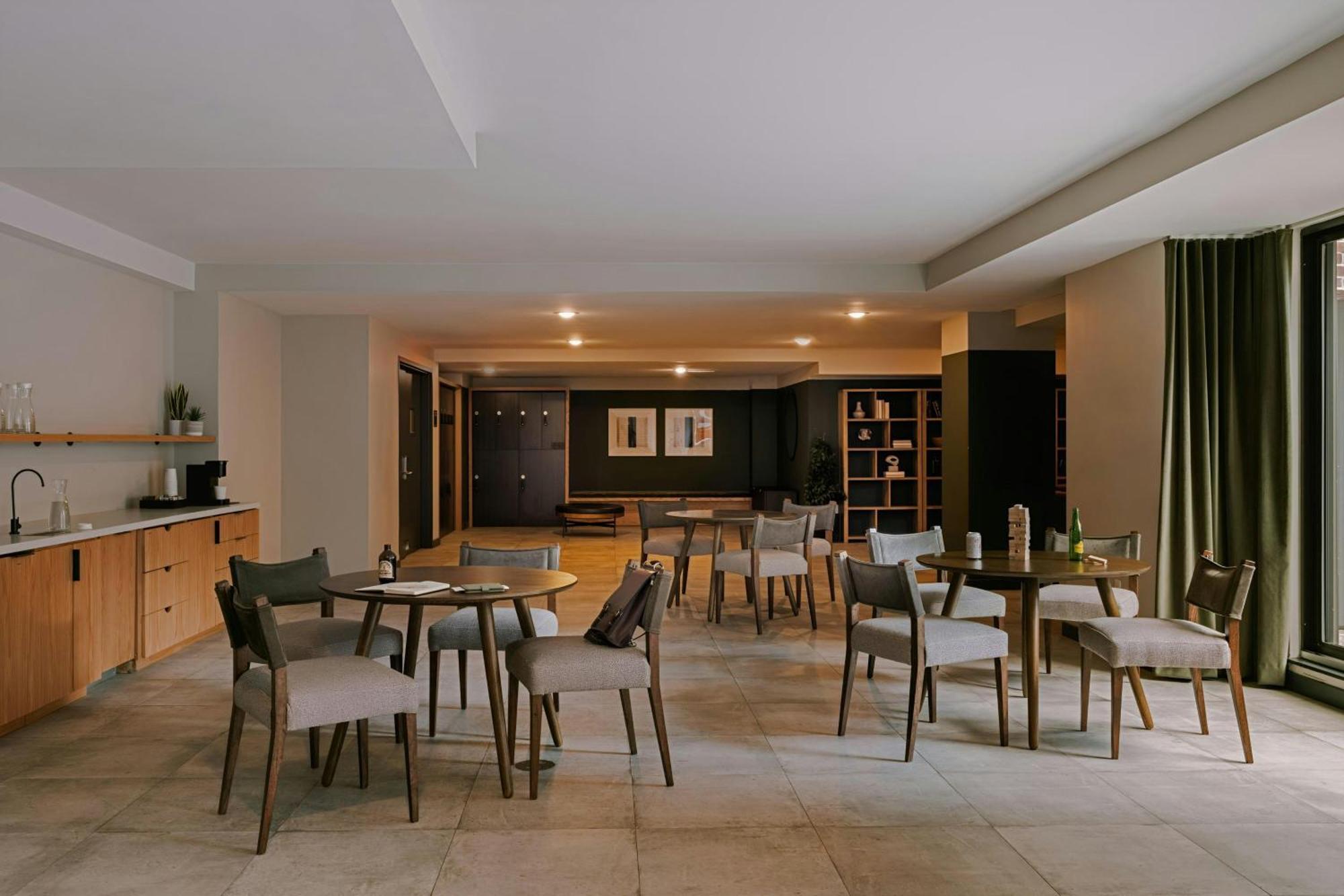 Sonder By Marriott Bonvoy The Dutch Apartments Long Island City New York Exterior photo